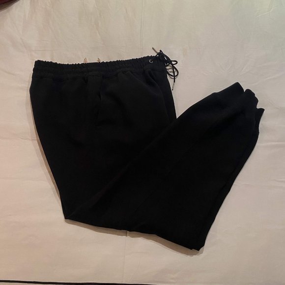 Aritzia Wilfred Buffon Pant | Black - Size XS - Picture 3 of 7